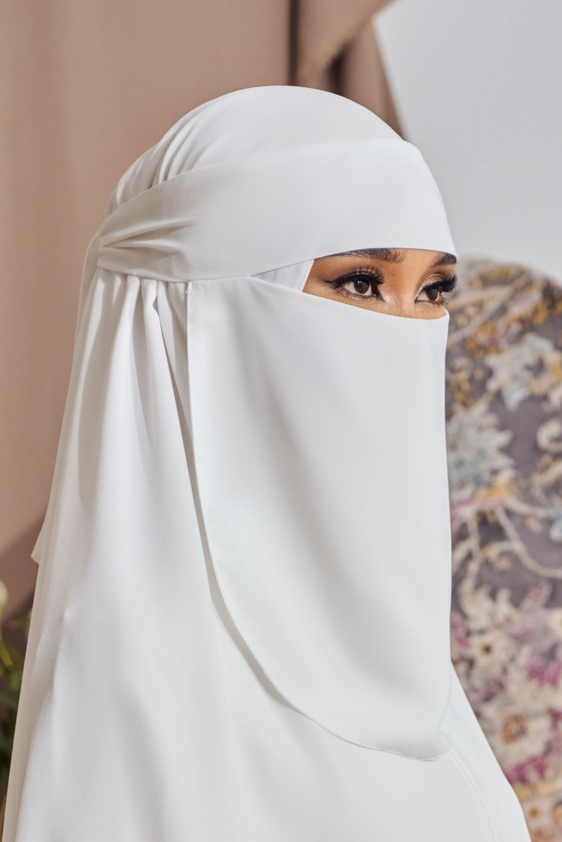 (AS-IS) AMINA Niqab in White