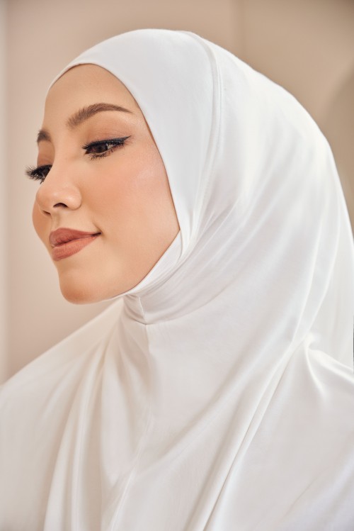 ZERA Slip On Inner in White
