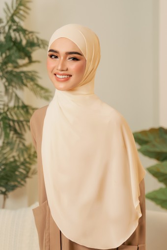 ARIA Oblong Shawl in Cream