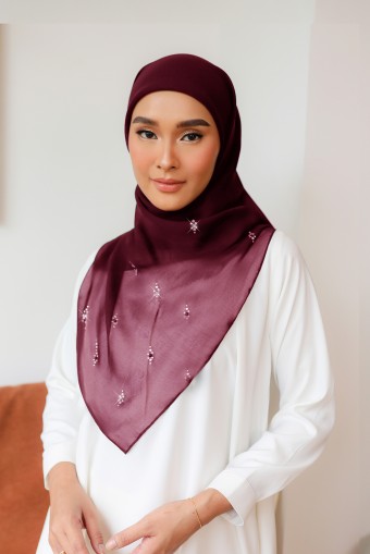 REESA (B) Bawal in Dark Maroon