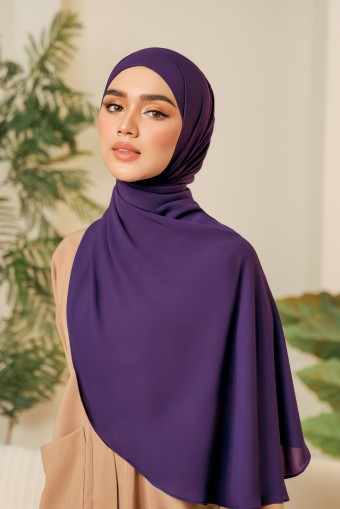 ARIA Oblong Shawl in Deep Purple