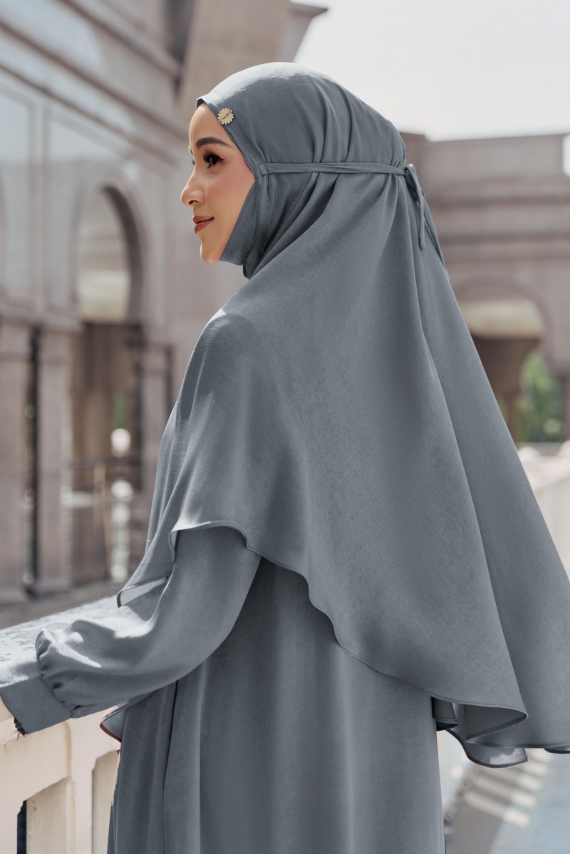 ZARIA Khimar in Dark Grey