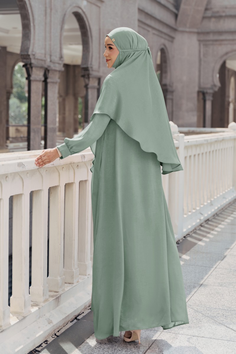ZARIA SET with Khimar in Dusty Green