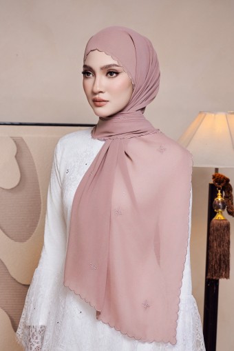 Widuri Shawl Sulam in Dusty Pink Widuri Shawl Sulam in Dusty Pink