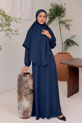 KHAWLA Set with Khimar in Navy Blue