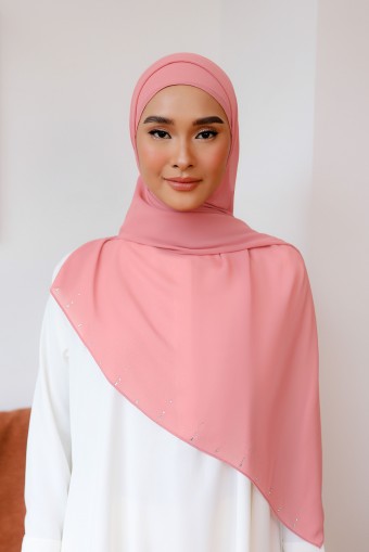VIDA Diamante Long Shawl in Peachy Pink