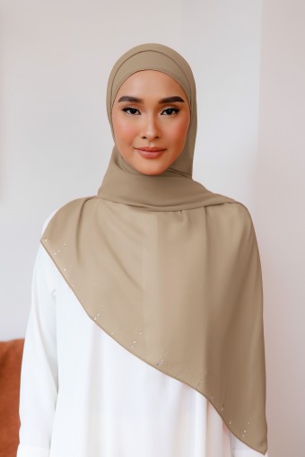 VIDA Diamante Long Shawl in Peanut
