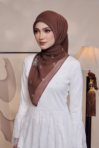 Fiora Bawal in Rich Brown Fiora Bawal in Rich Brown