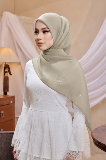 STELLA Bawal in Steel STELLA Bawal in Steel