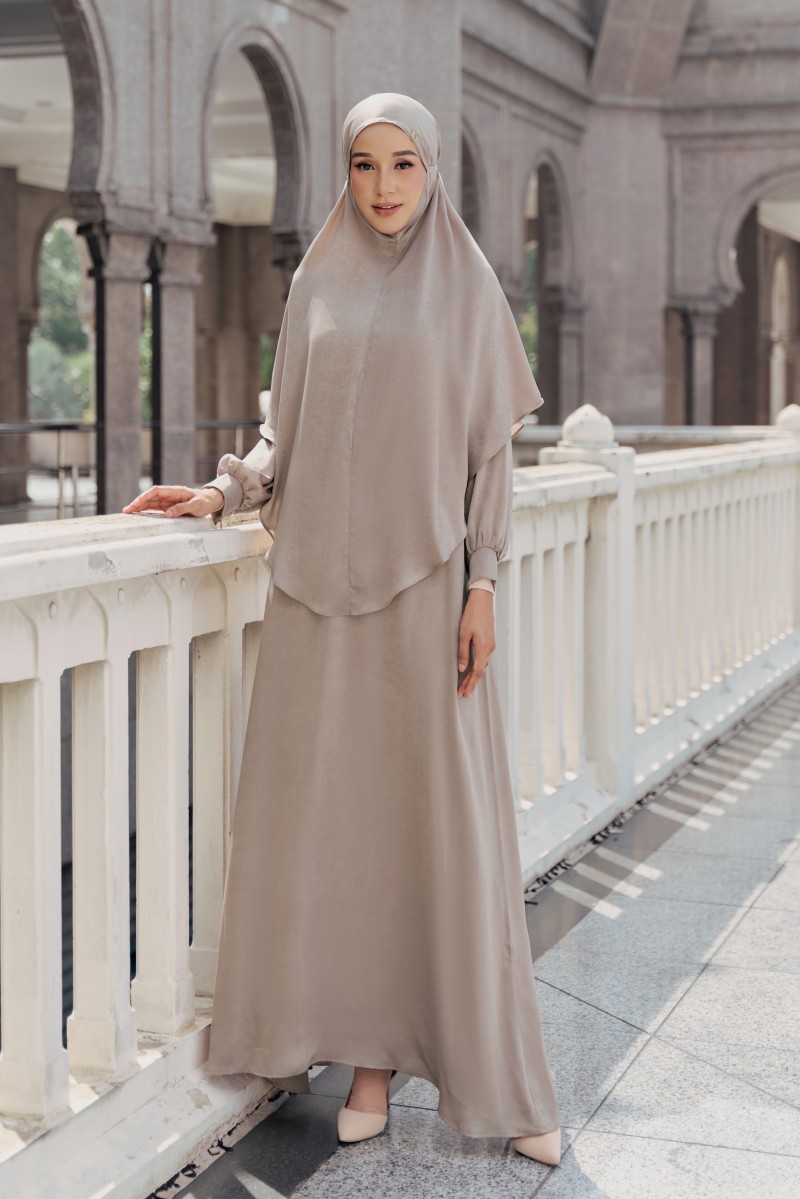 ZARIA SET A (Khimar) in Stone