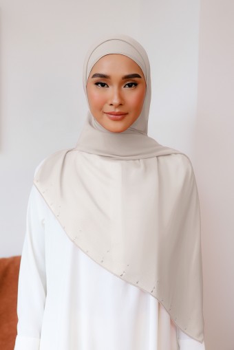 VIDA Diamante Long Shawl in Stone