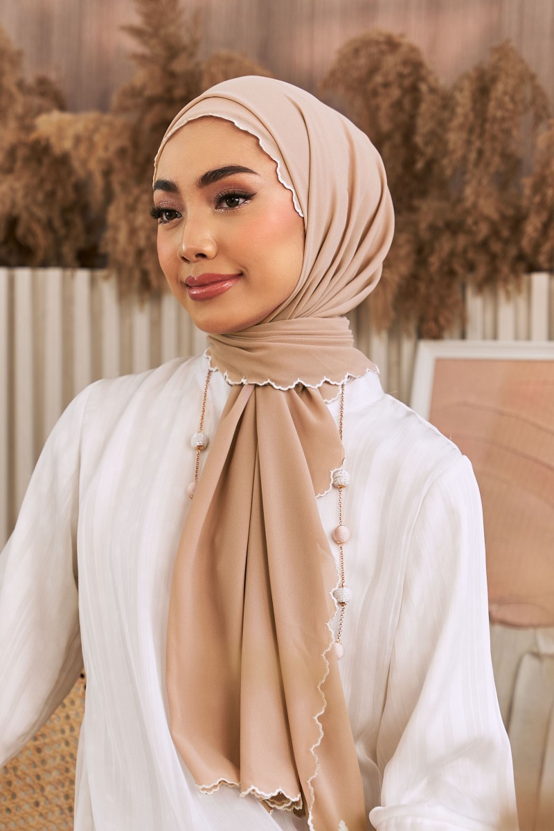 (AS-IS) REKHA Sulam Shawl in Dusty Peach