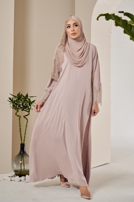 AMIA Abaya in Dusty Purple