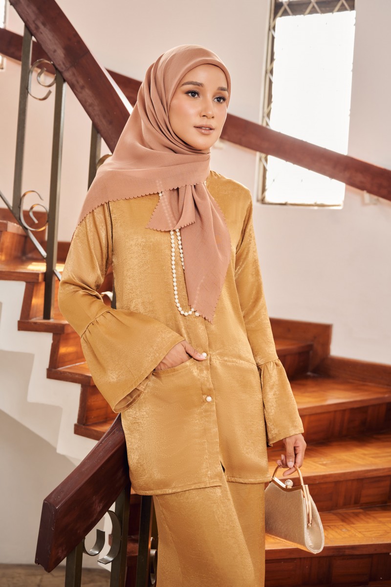 (AS-IS) Calla Kurung in Golden Caramel