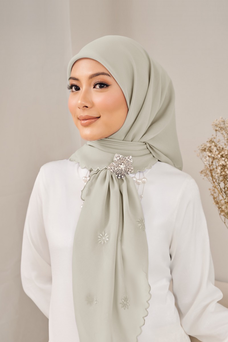 (AS-IS) AZZA Sulam Bawal in Sage