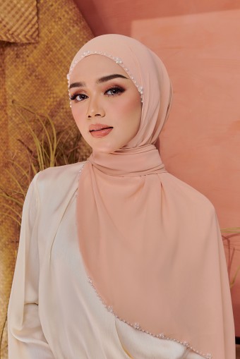 SHASMEEN Beads Long Shawl in Peach