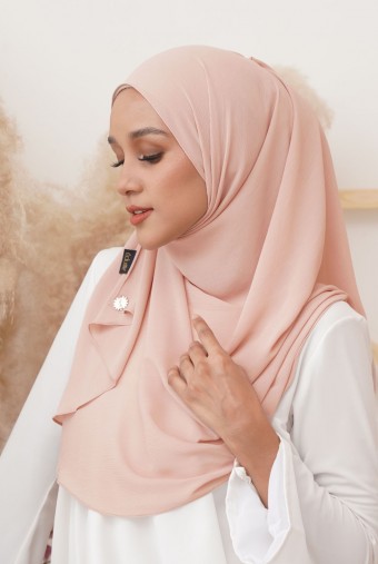 (AS-IS) Sadia Halfmoon in Light Peach