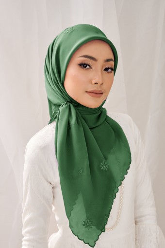 (AS-IS) AZZA Sulam Bawal in Green