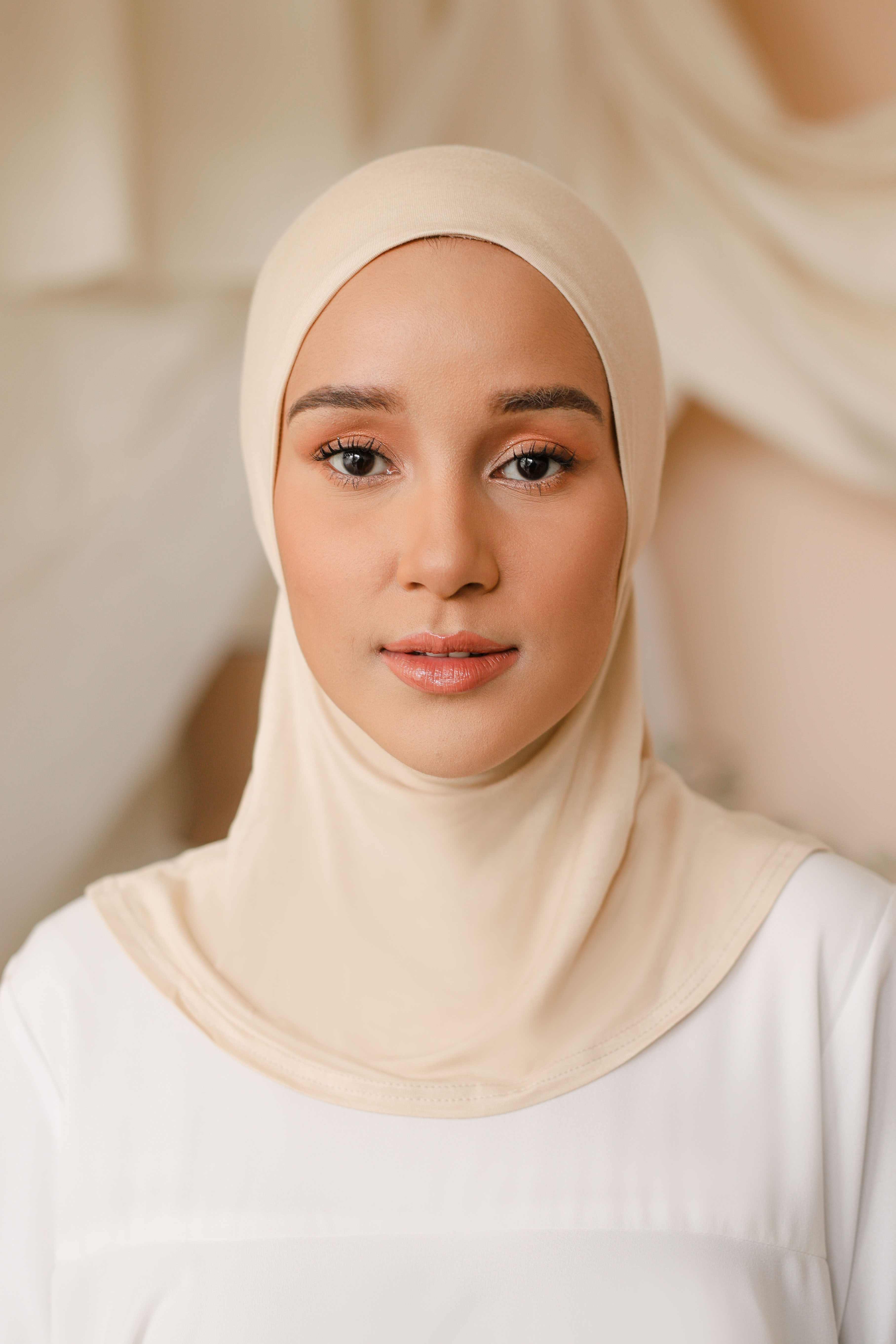 RADIUSITE BASIC Aveen Inner Neck in Cream
