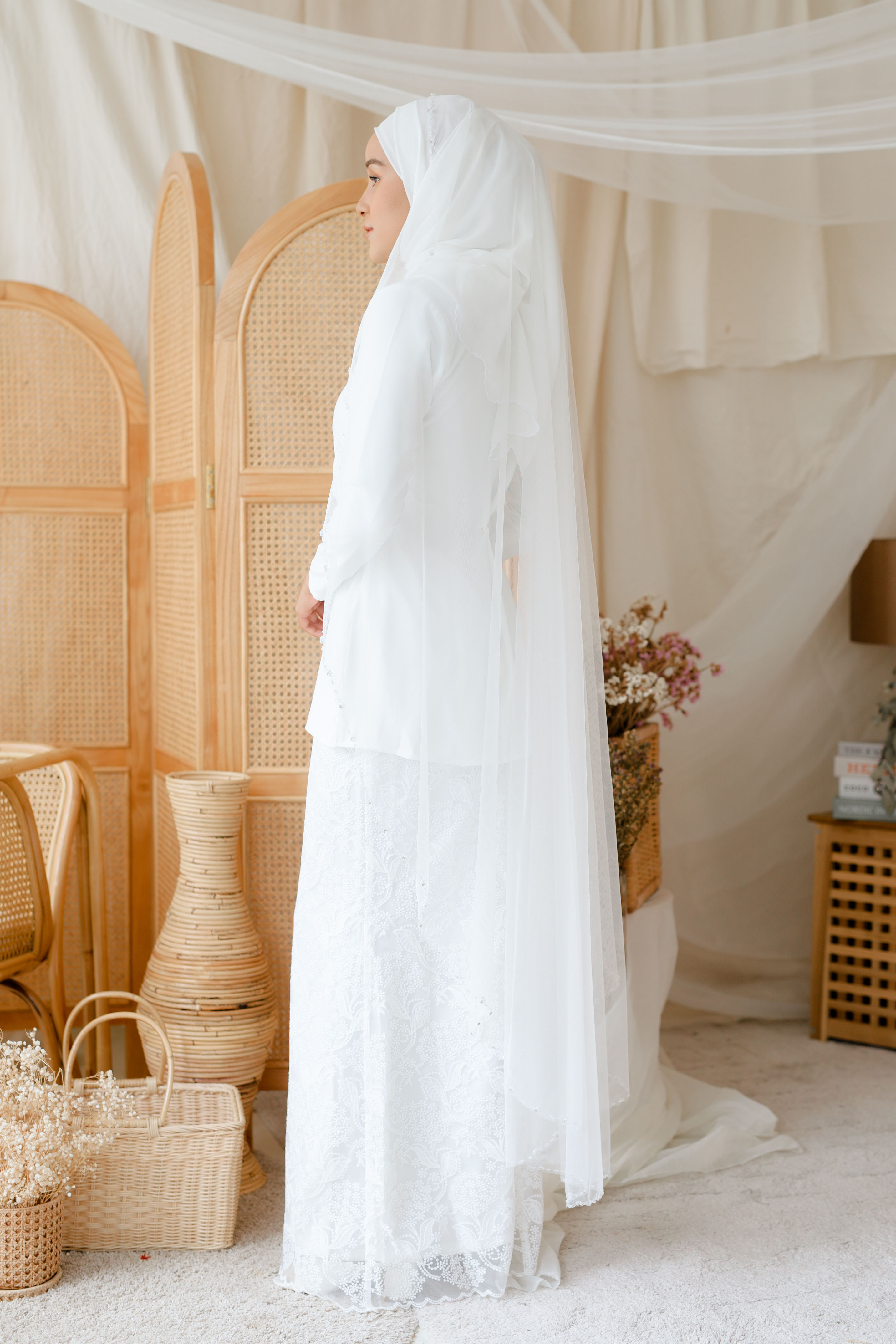 Simple malay wedding online dress